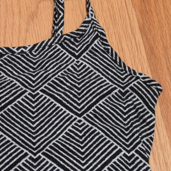 2 for $12:  Loft Camisole with Adjustable Straps in Women's S - Picture 4 of 9